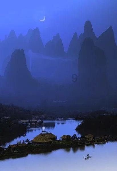 我妈说难怪你最近不爱出门了…